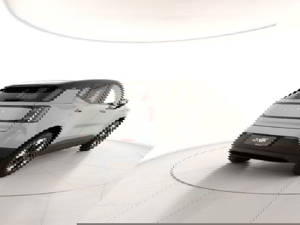 Volvo EX30 nuova a Modena (5)