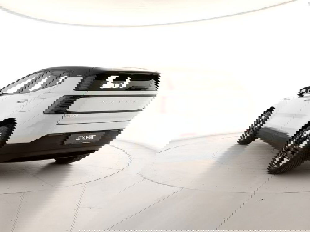 Volvo EX30 nuova a Modena (3)