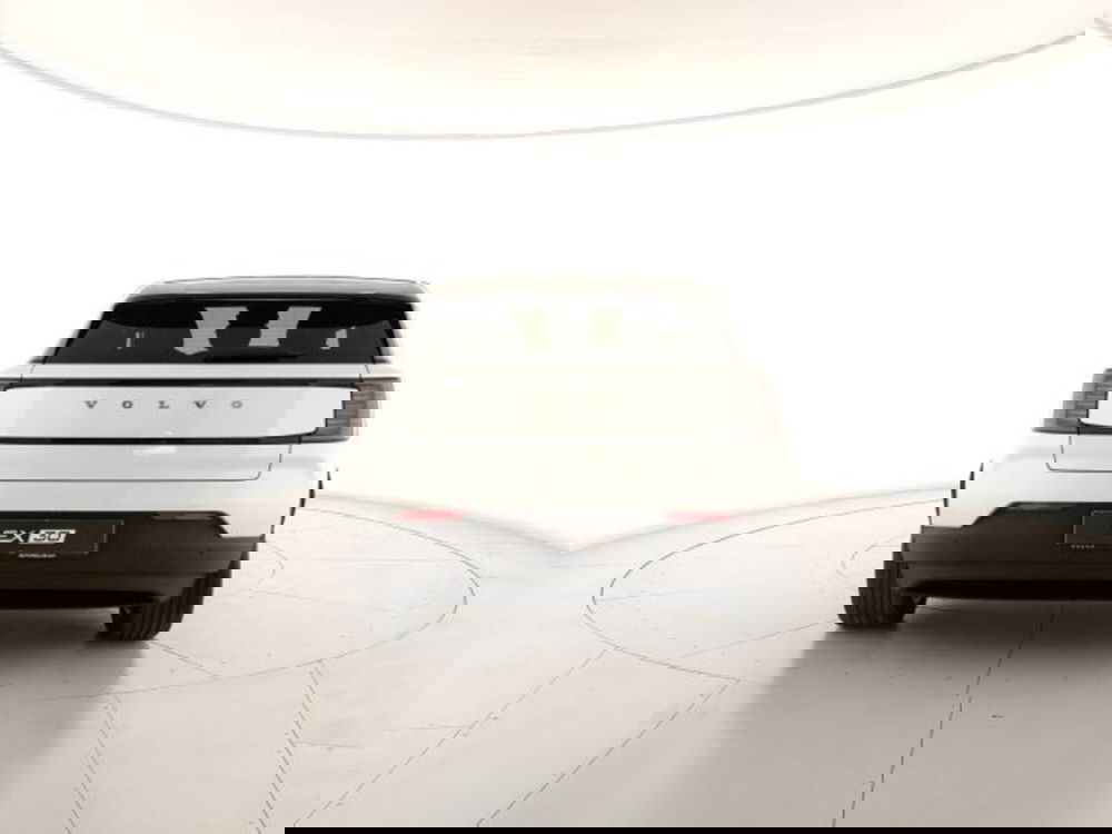 Volvo EX30 nuova a Modena (4)