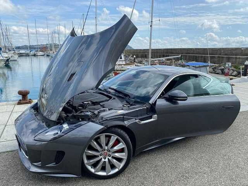Jaguar F-Type Coupé usata a Firenze (11)