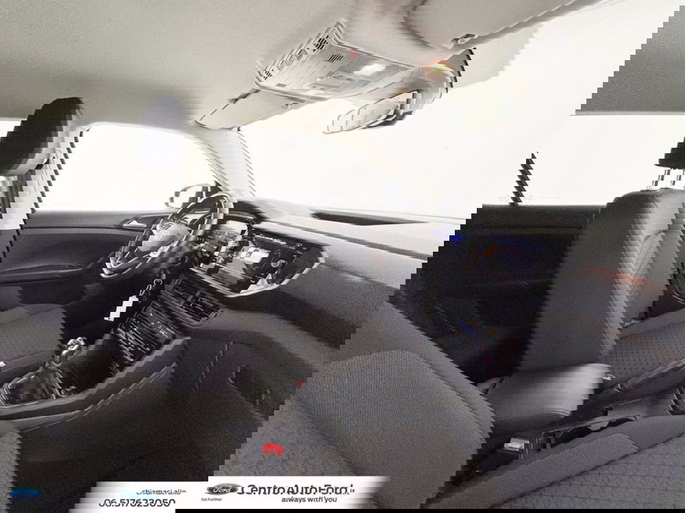 Volkswagen T-Cross usata a Roma (6)