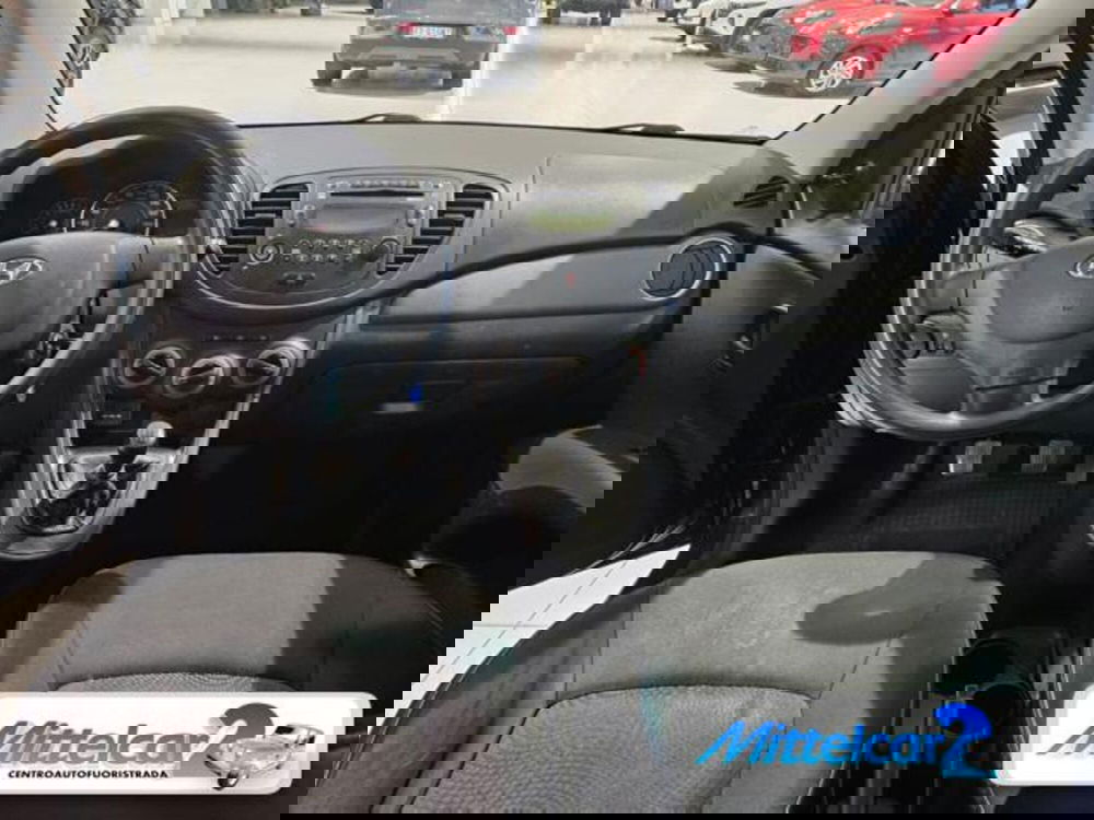 Hyundai i10 usata a Udine (11)