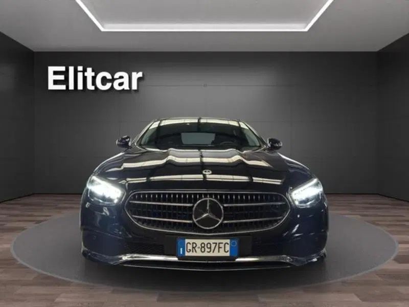 Mercedes-Benz Classe E usata a Milano (2)