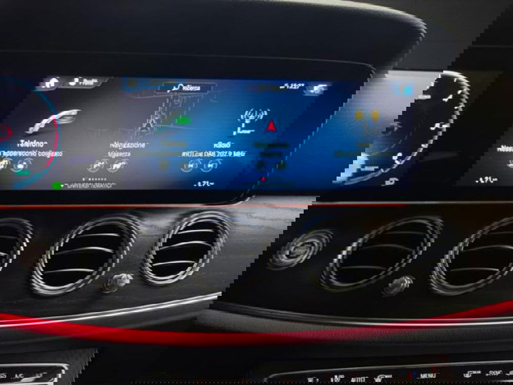 Mercedes-Benz Classe E usata a Milano (9)