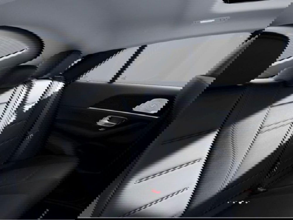 Mercedes-Benz GLB nuova a Verona (6)