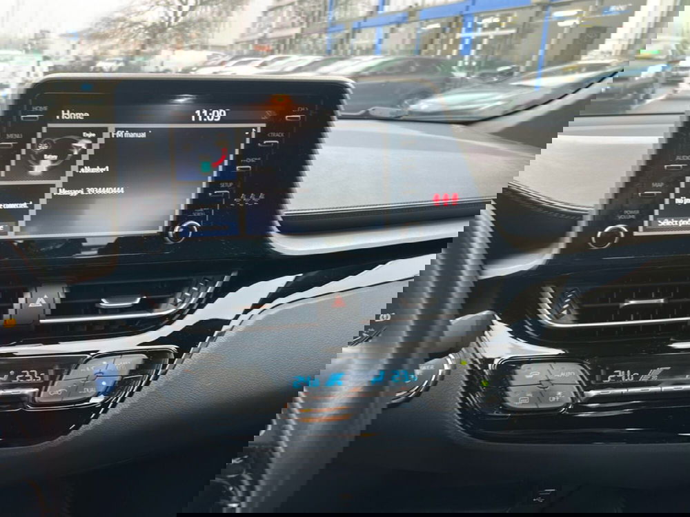 Toyota Toyota C-HR usata a Piacenza (15)