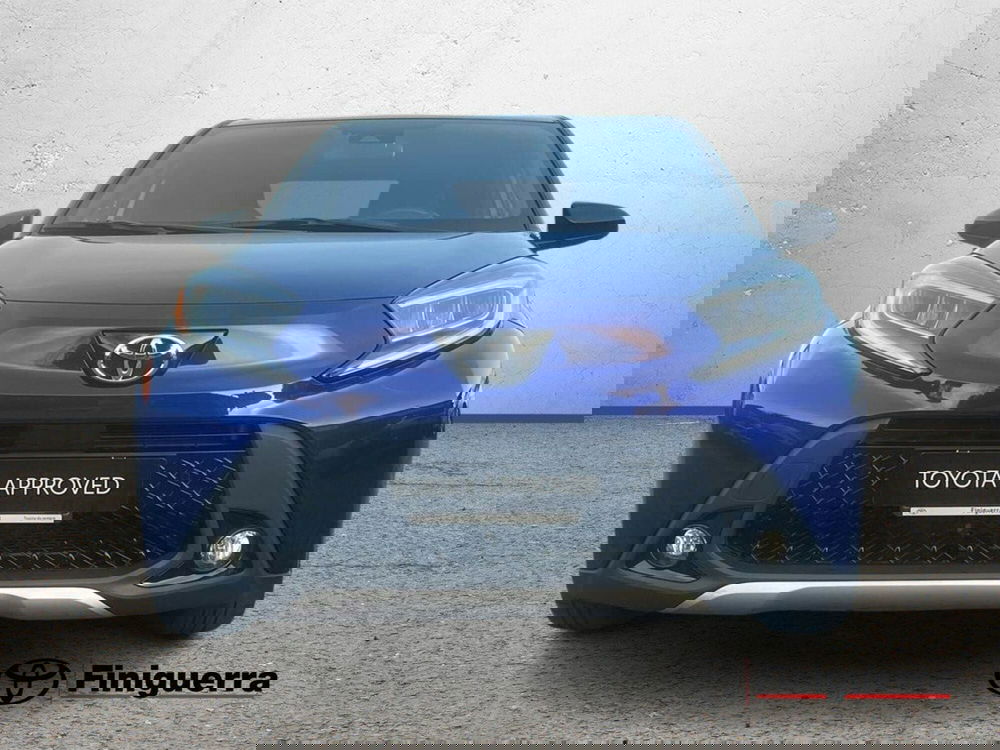 Toyota Aygo X usata a Lecco (3)