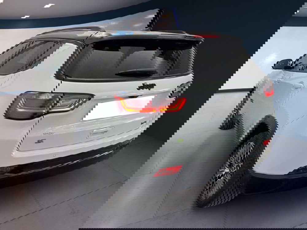 Jeep Compass nuova a Torino (5)