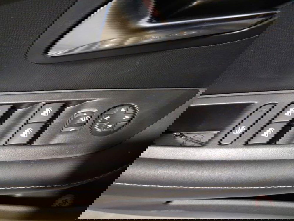 Peugeot 208 usata a Genova (12)