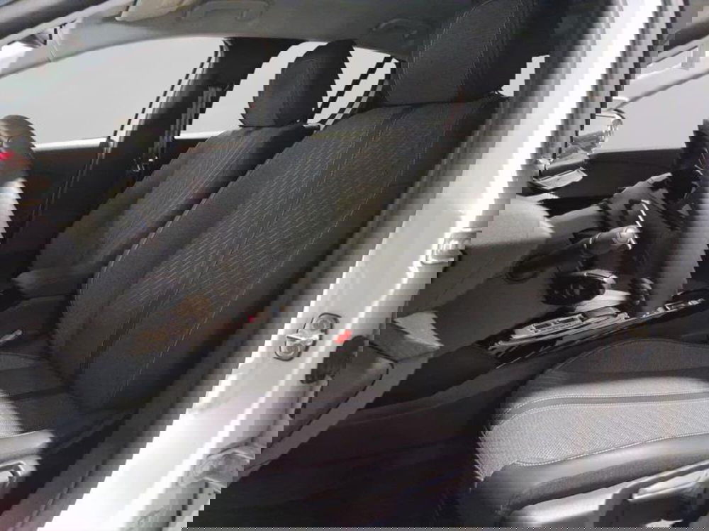 Peugeot 208 usata a Genova (9)