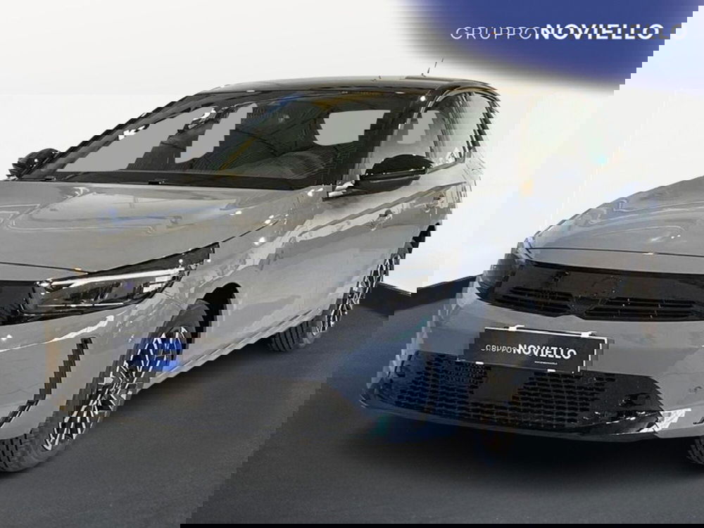 Opel Corsa nuova a Salerno