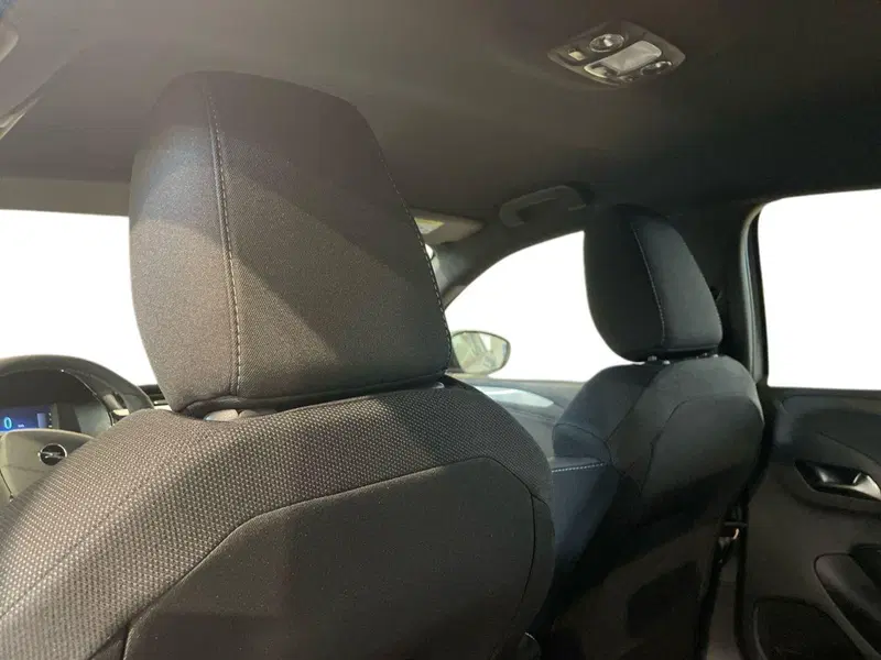 Opel Corsa nuova a Salerno (11)