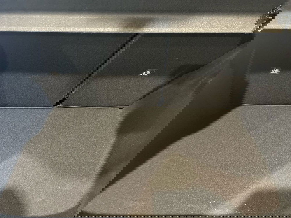 Opel Corsa nuova a Salerno (14)