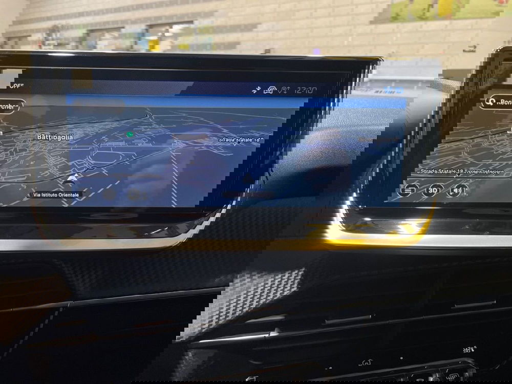 Peugeot 208 nuova a Salerno (19)