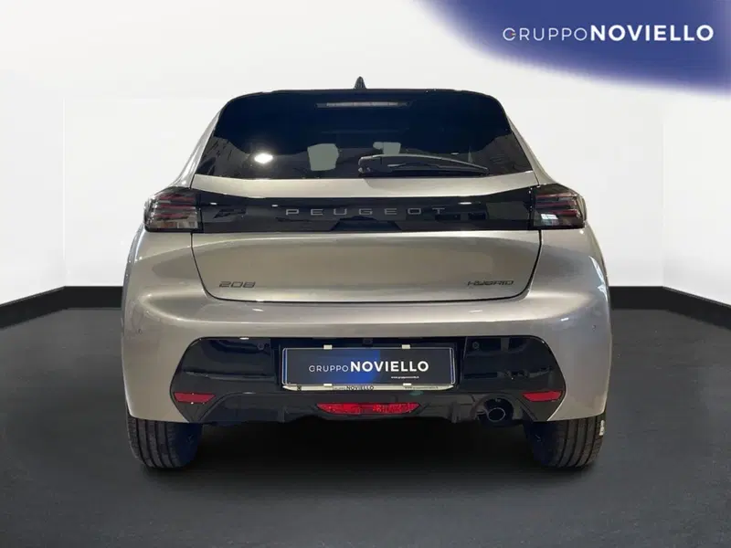 Peugeot 208 nuova a Salerno (6)