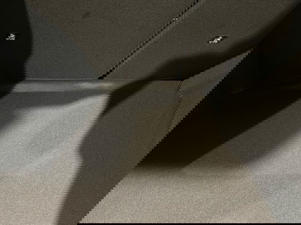 Peugeot 208 nuova a Salerno (7)