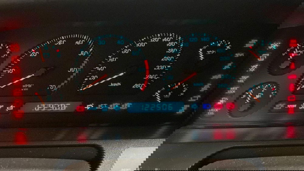 Jaguar XJ usata a Verona (6)