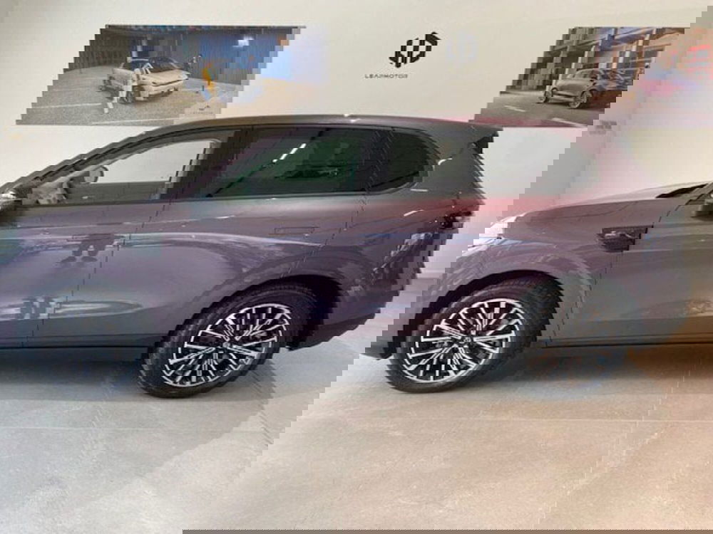 Leapmotor B10 nuova a Benevento (5)