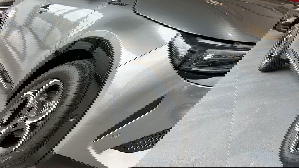 Alfa Romeo Junior nuova a Benevento (5)