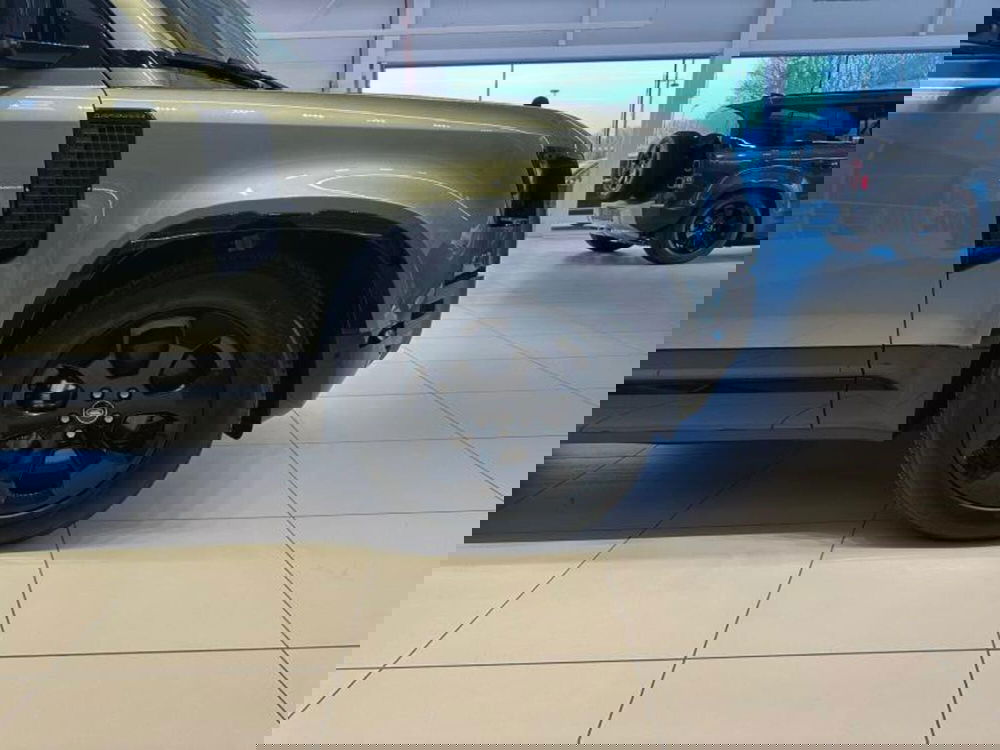 Land Rover Defender usata a Venezia (5)