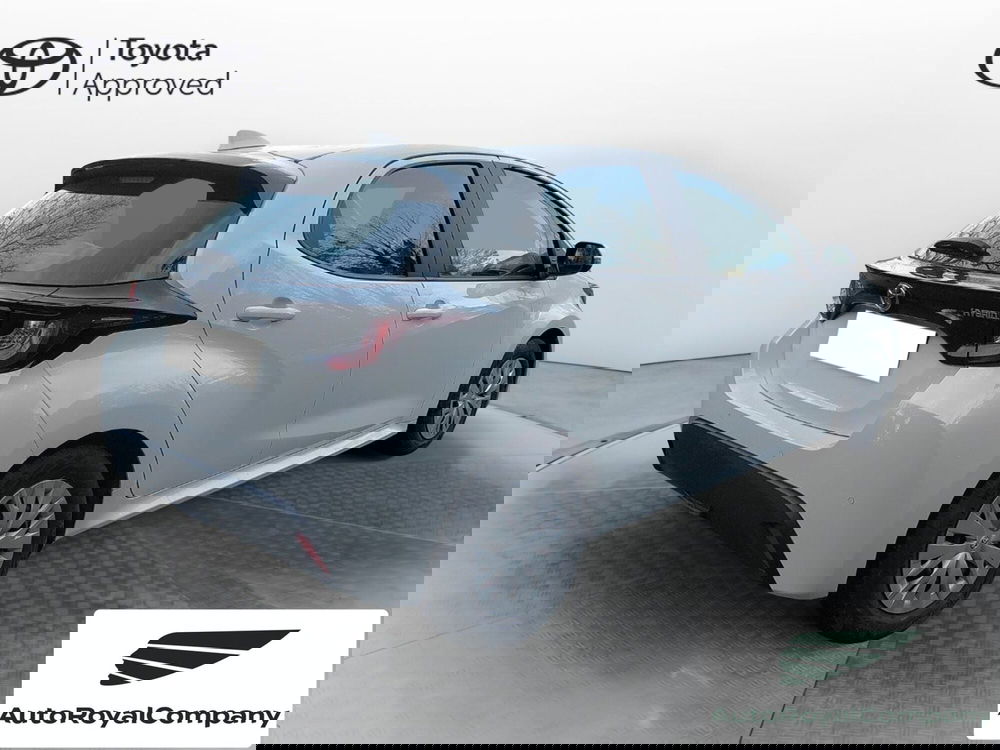 Toyota Yaris usata a Roma (6)