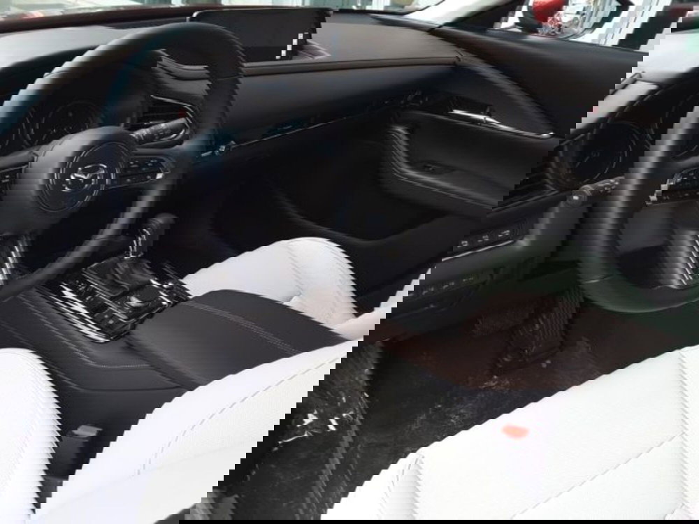 Mazda CX-30 nuova a Firenze (7)