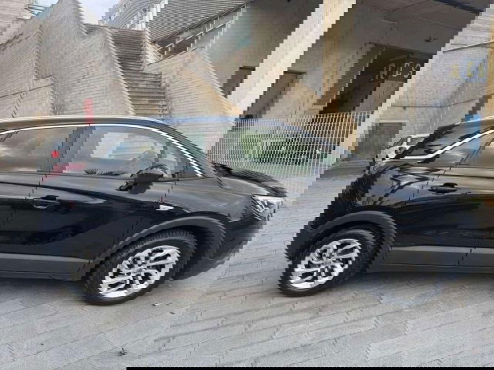 Opel Crossland X usata a Savona (5)