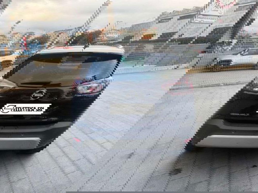 Opel Crossland X usata a Savona (7)