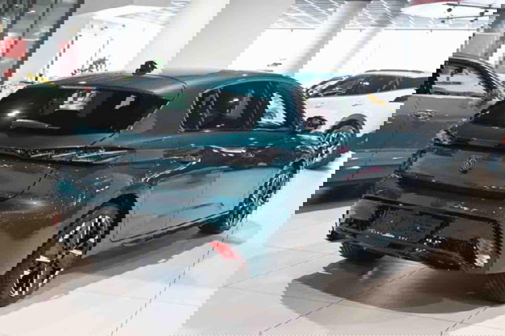 Peugeot 308 nuova a Torino (4)