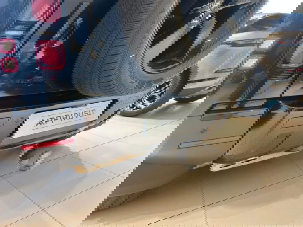 Land Rover Defender usata a Modena (11)