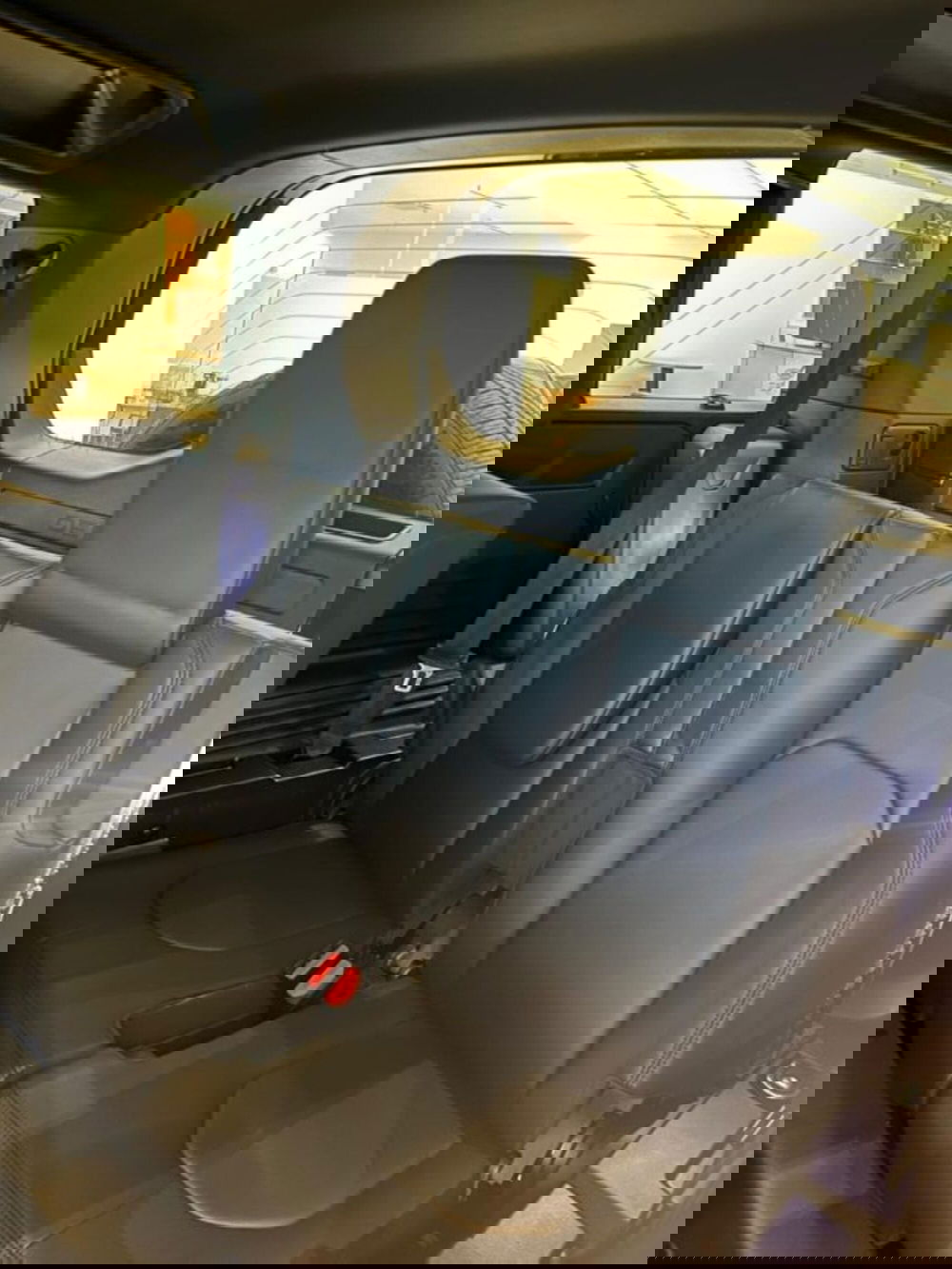 Land Rover Defender usata a Modena (15)