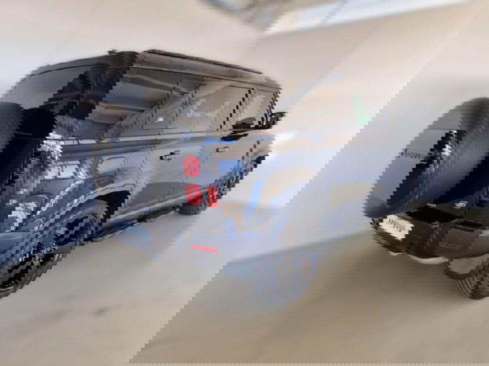 Land Rover Defender usata a Modena (2)