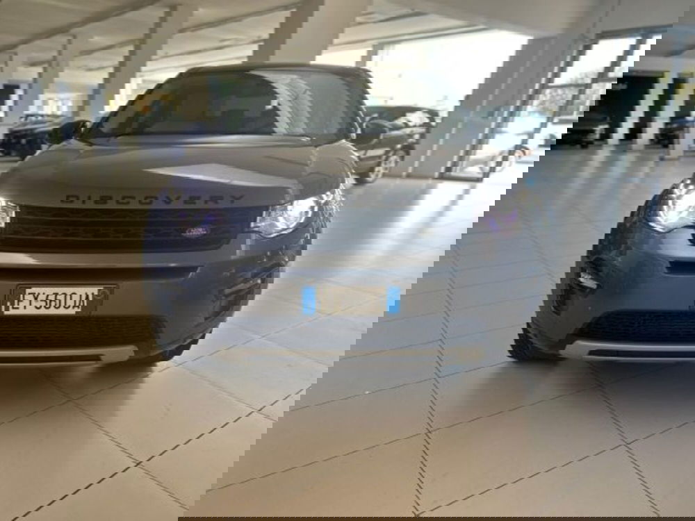 Land Rover Discovery Sport usata a Modena (15)