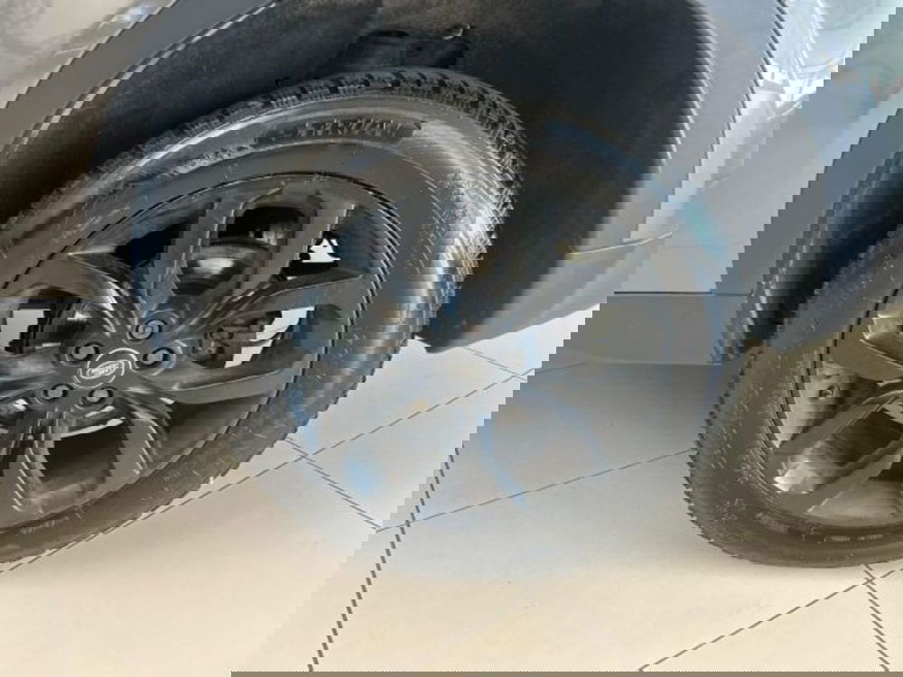 Land Rover Discovery Sport usata a Modena (16)