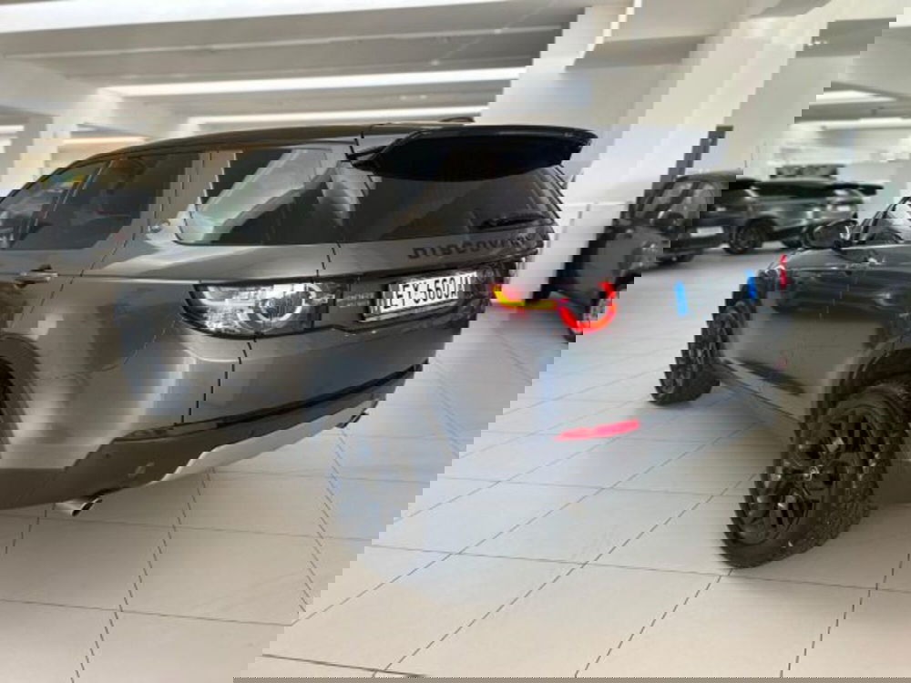 Land Rover Discovery Sport usata a Modena (5)