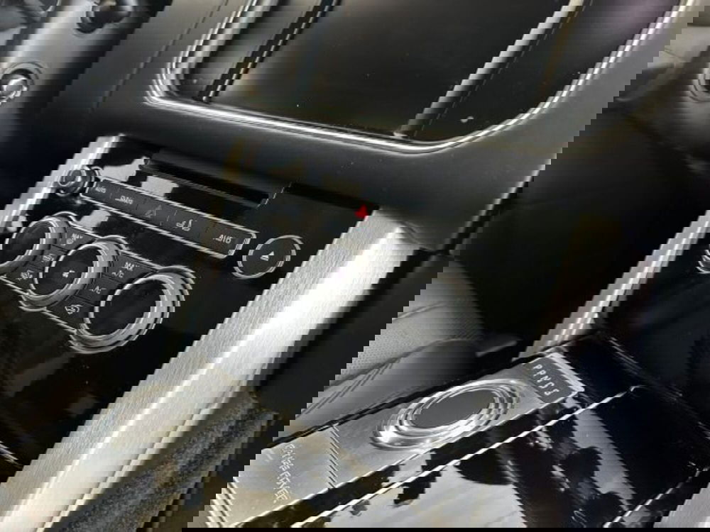 Land Rover Range Rover usata a Modena (15)