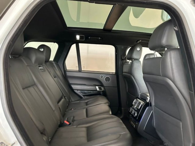 Land Rover Range Rover usata a Modena (10)