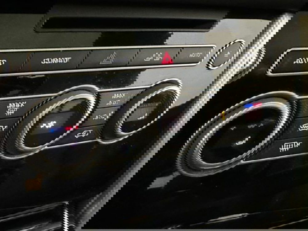 Land Rover Range Rover usata a Modena (8)