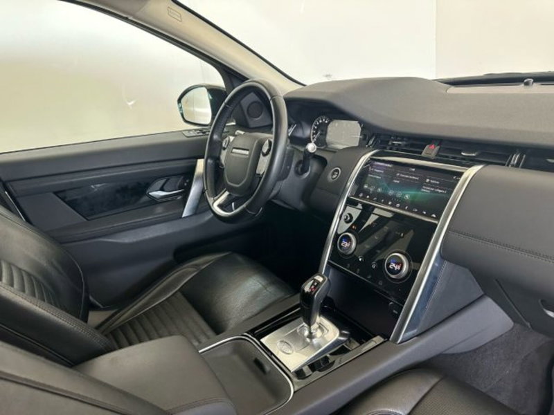 Land Rover Discovery Sport usata a Modena (9)