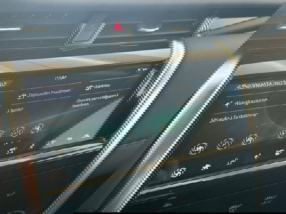 Land Rover Discovery Sport usata a Modena (12)