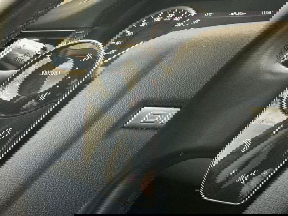 Land Rover Discovery Sport usata a Modena (14)