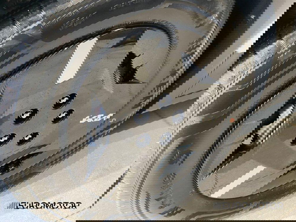 Kia PV5 nuova a Bari (12)