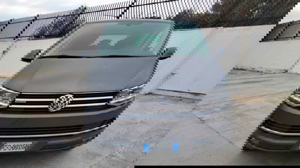 Volkswagen Multivan usata a Taranto (6)
