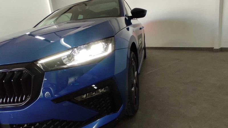 Skoda Scala usata a Taranto (8)