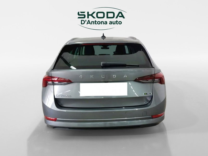 Skoda Octavia Station Wagon usata a Taranto (6)