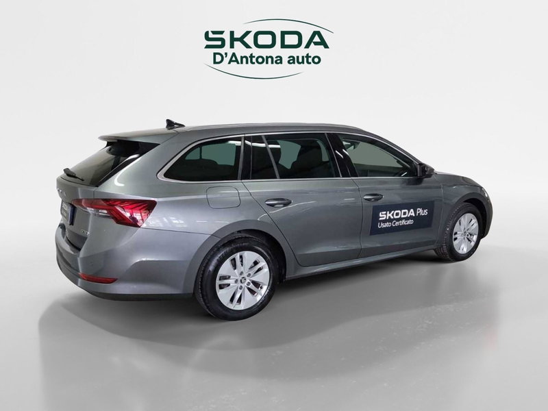 Skoda Octavia Station Wagon usata a Taranto (7)
