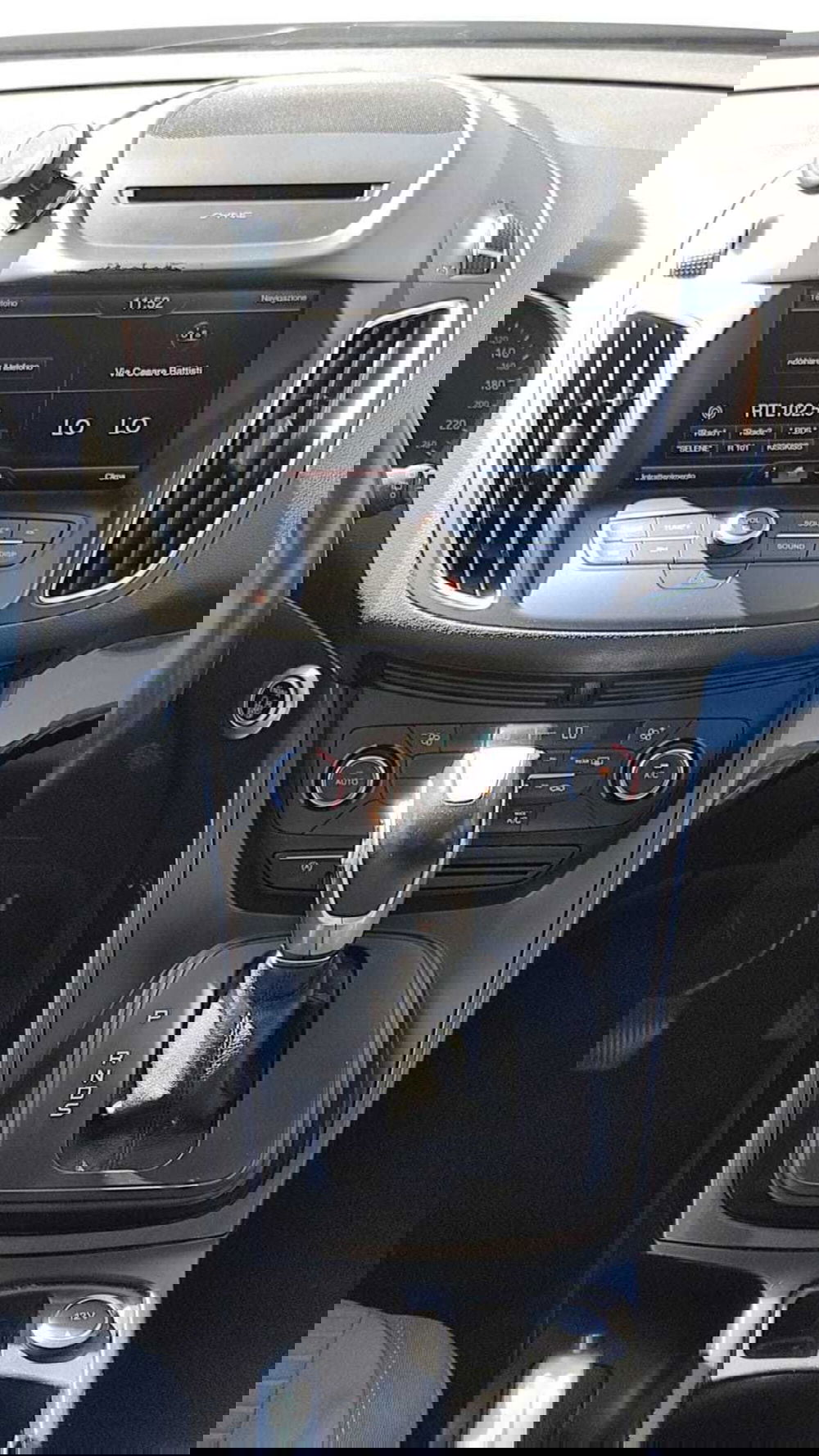 Ford C-Max usata a Taranto (10)