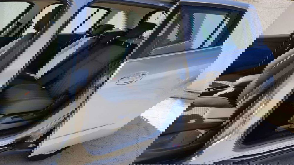 Ford C-Max usata a Taranto (12)