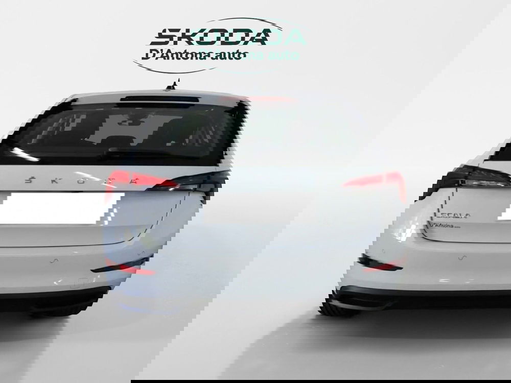 Skoda Scala usata a Taranto (3)