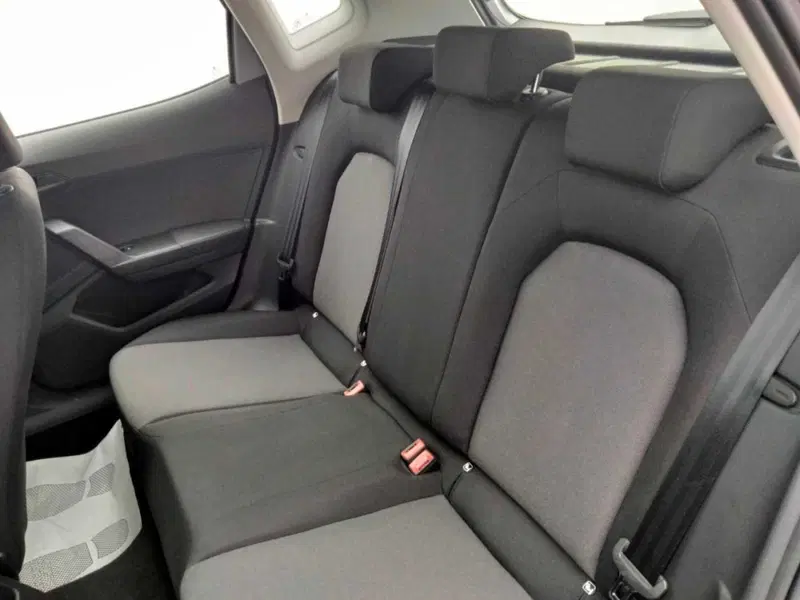 SEAT Arona usata a Taranto (14)
